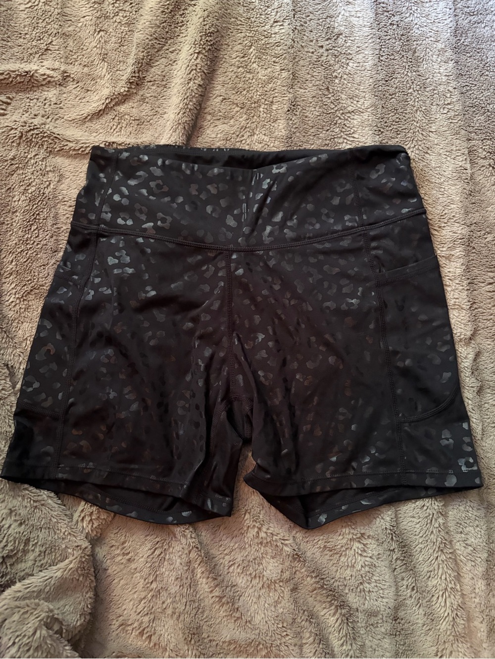 Women’s Black Animal-Print Active Shorts